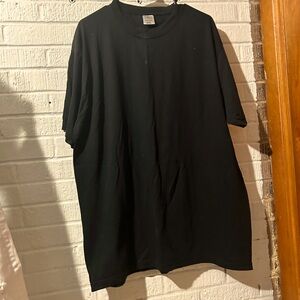 2XL Jon Lauren black tee. Never worn. Only washed.